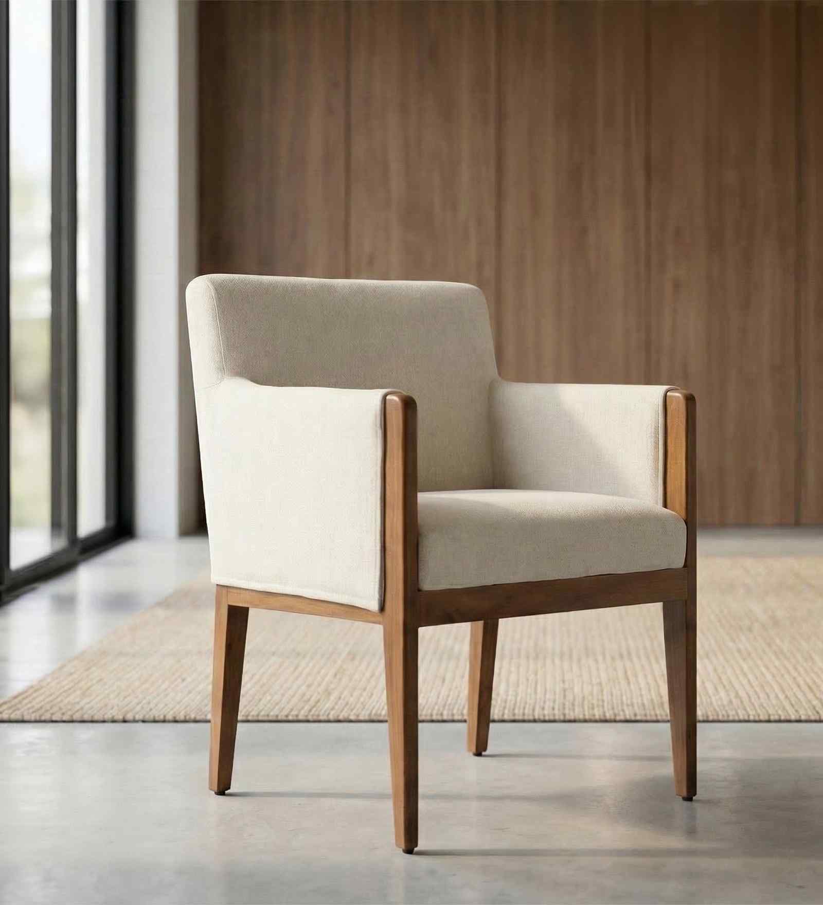 Le Roi Dining Chair In Beirrut Finish