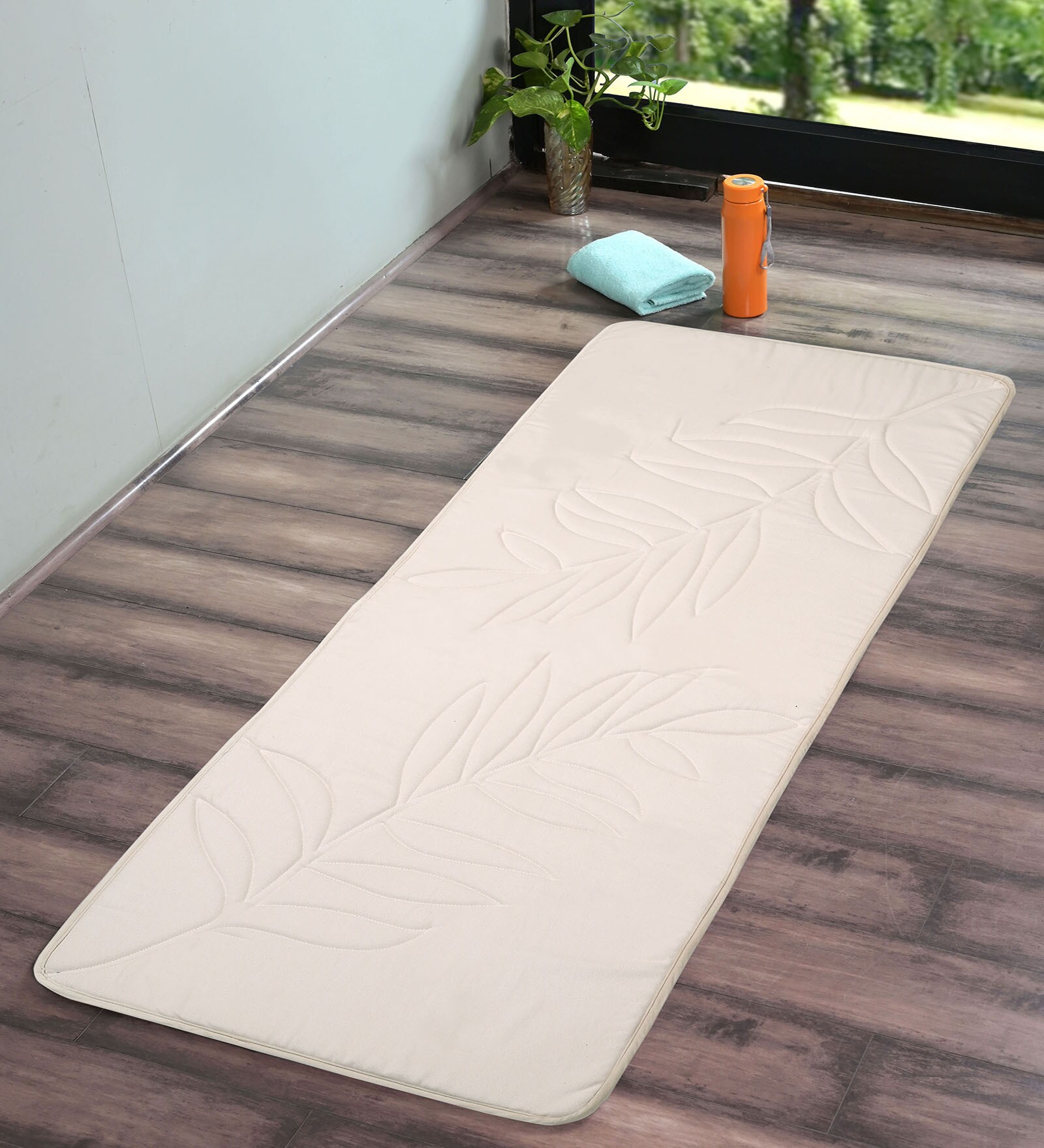 Ivory Leaf Micro Yoga Mat