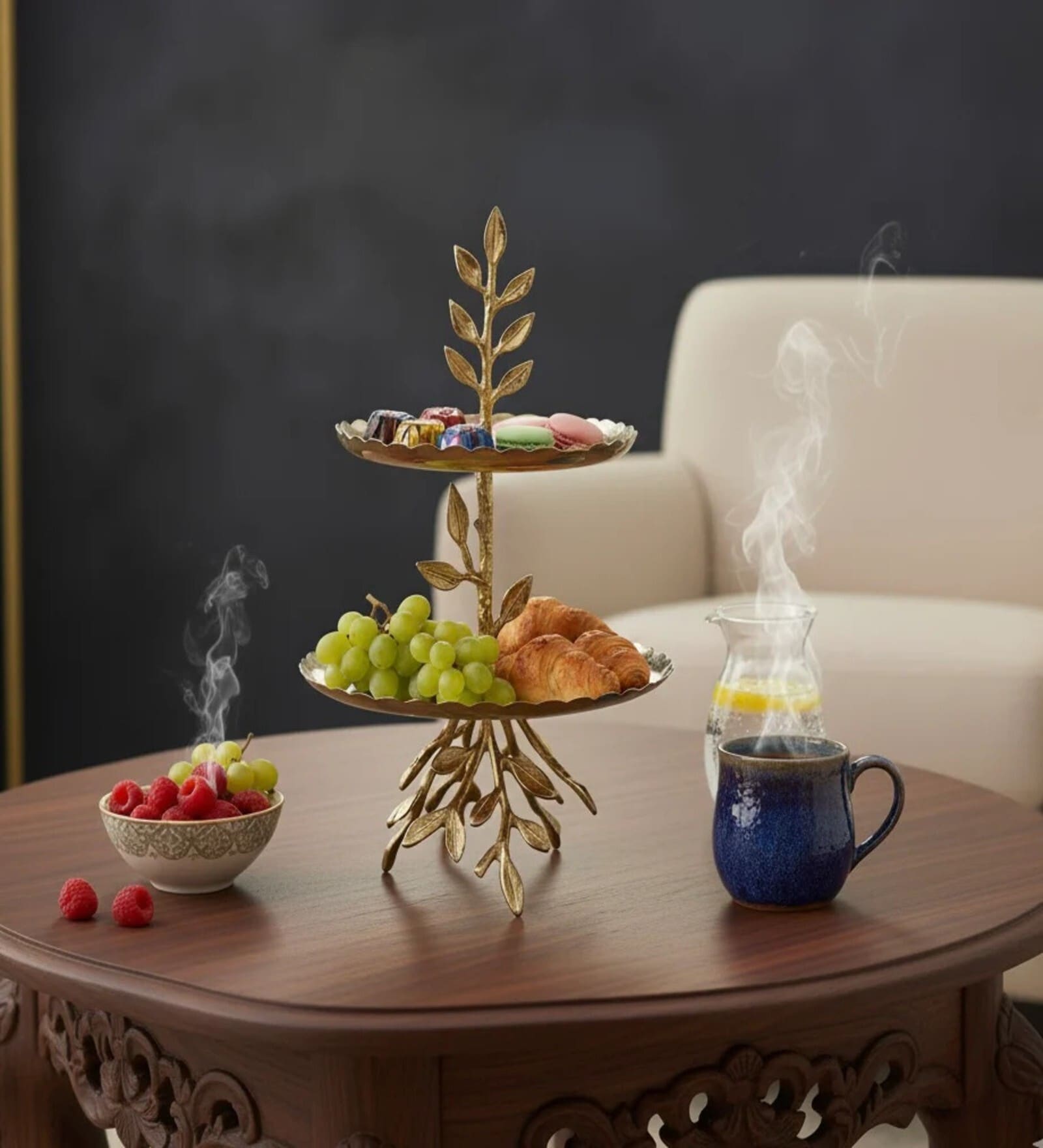 Leaf Two-Tier Serving Stand