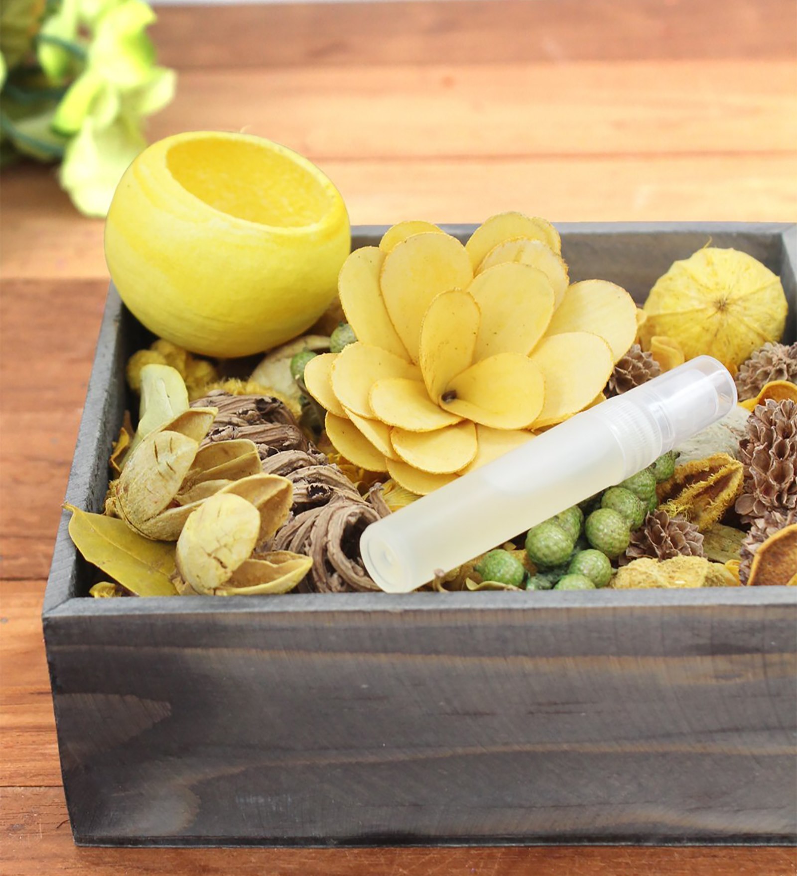 Buy Lemon Grass Fragrance Potpourri 100g by Deco Aro at 23 OFF by