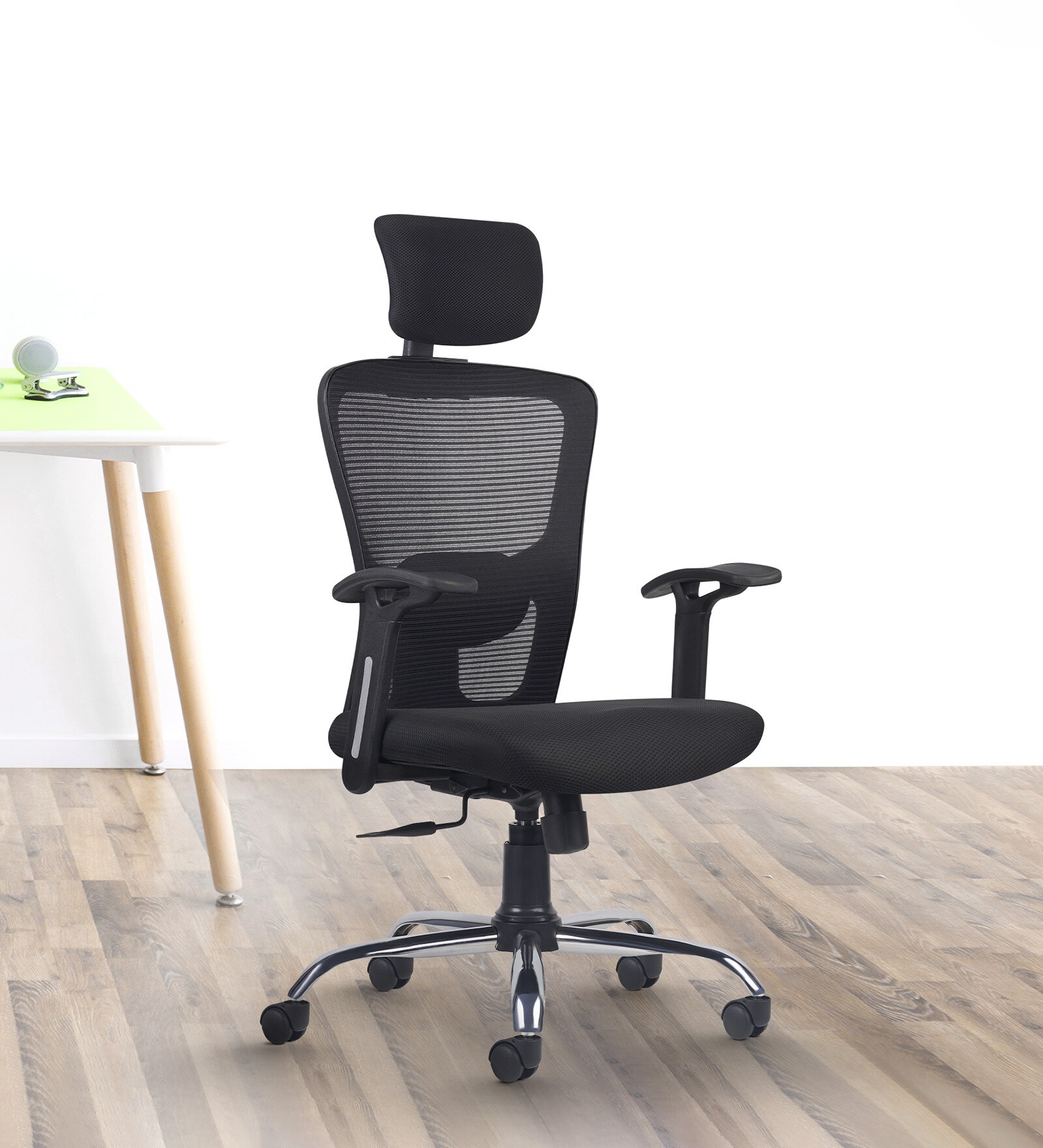 Leo Wave Breathable Mesh Ergonomic Chair in Black Colour