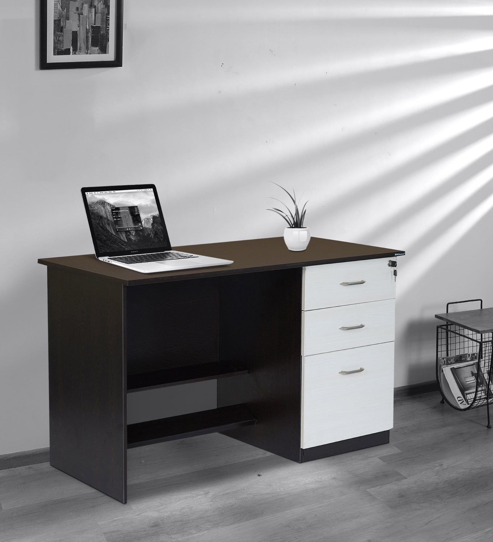 Leonardo Office Table in Wenge & High Pine Finish