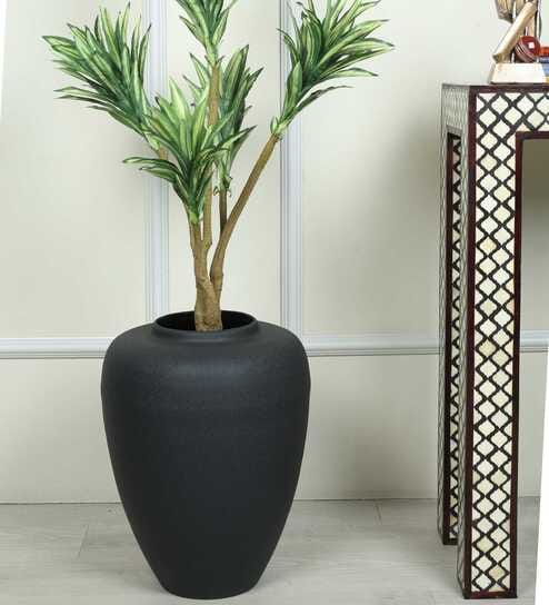 Leather Luxe Premium Black Finish Planter (Black)