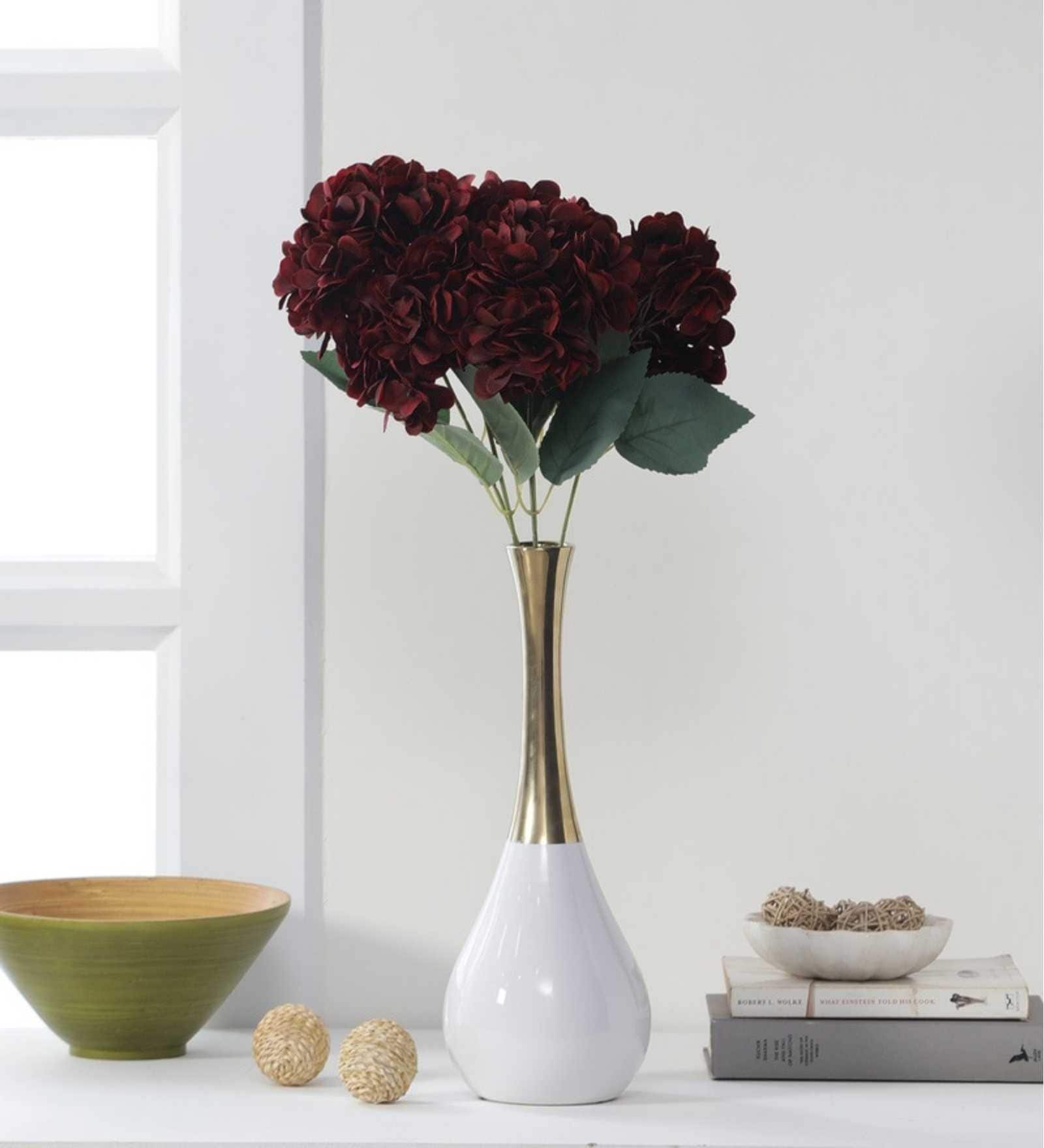 Life like Hydrangea Flower Bunch with 6 Flower Heads (Maroon)