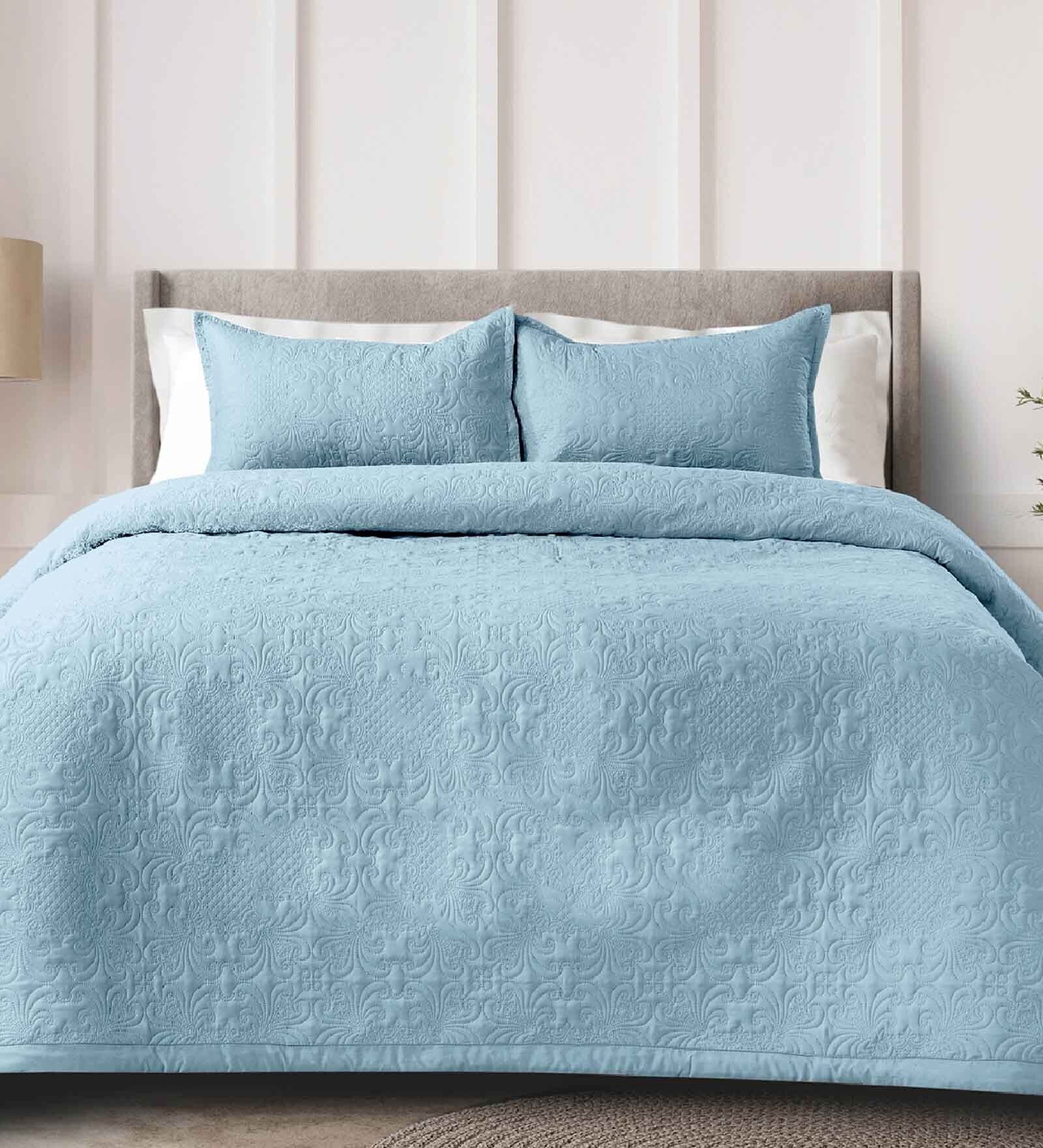Light Blue Solid GSM 300 Pure Cotton King Size Bedcover With 2 Pillow Covers