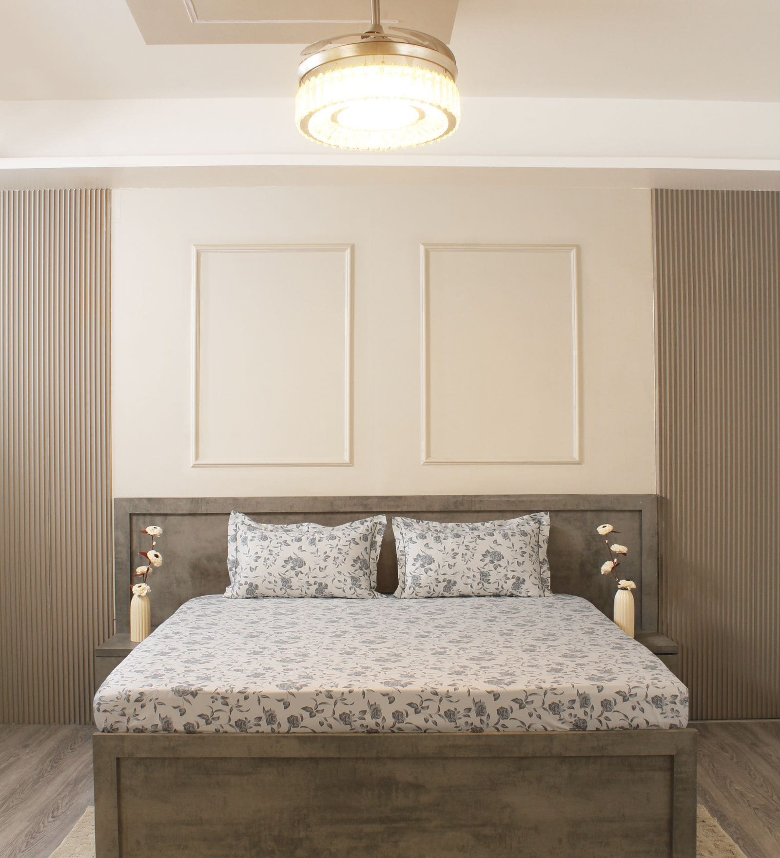 Light Grey Floral 600TC Cotton Super King Sized Double Bedsheet with 2 Embroidery Pillow Covers