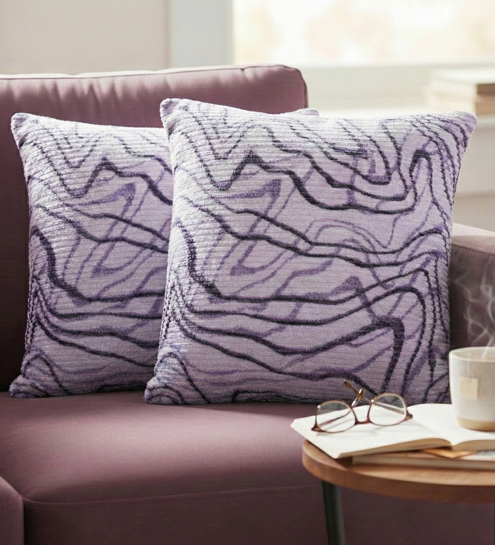 Lilac Polyester Abstract 18x18 inches Cushion Covers Set of 2