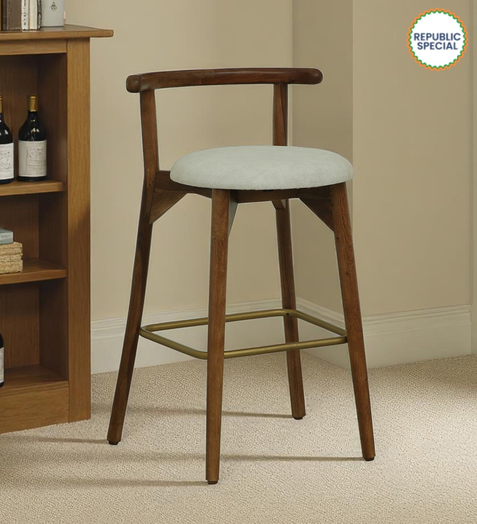 Lille Sheesham wood bar chair In Scratch Resistant Provincial Teak Finish