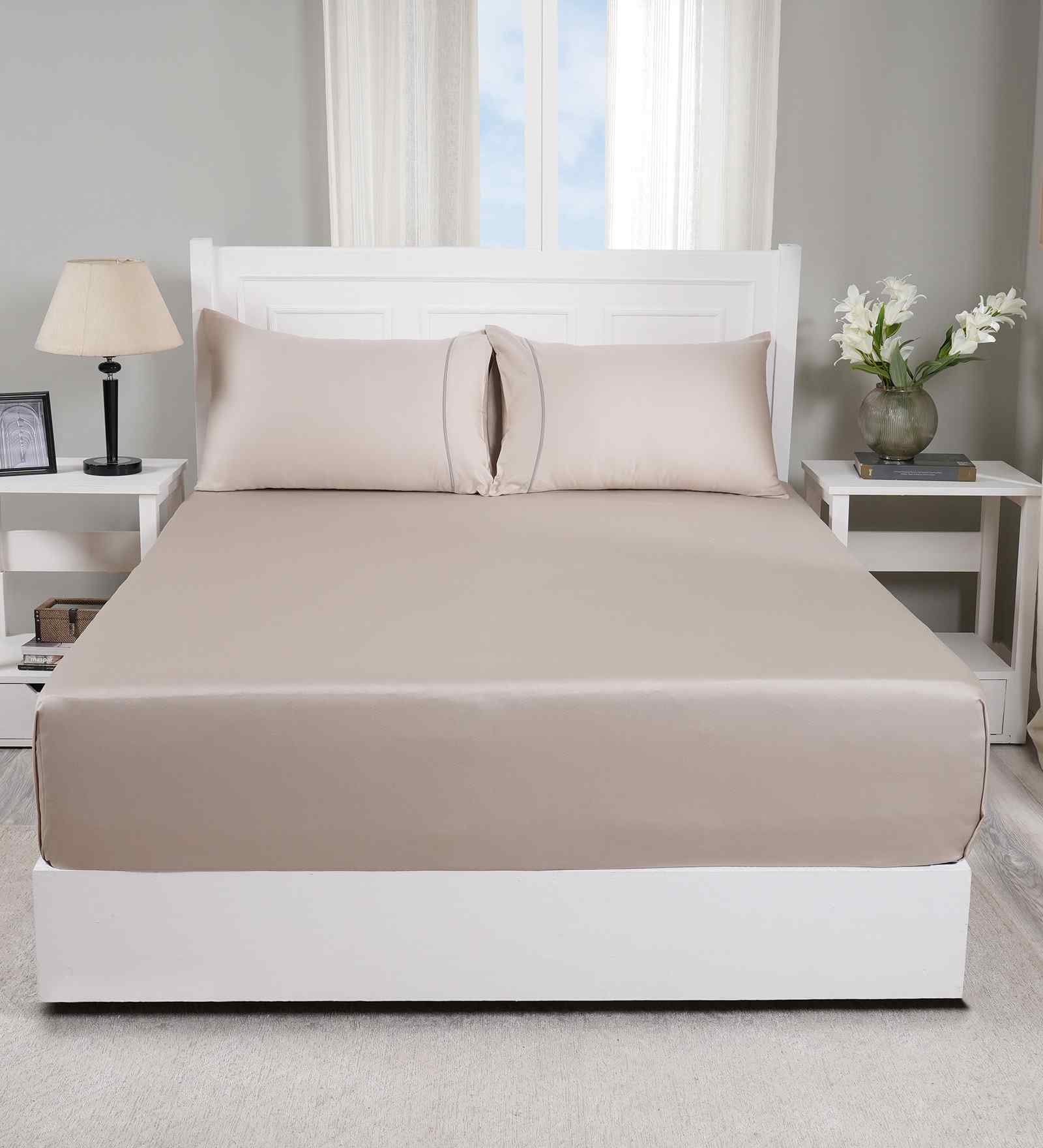 Linen Solid 300 TC Cotton King Size Bed Sheet with 2 Pillow Covers 24 Collection