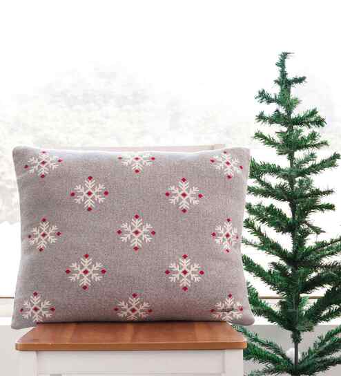 Light Grey Ivory & Red 100% Cotton Noella 20X20 Inches Knitted Cushion Cover