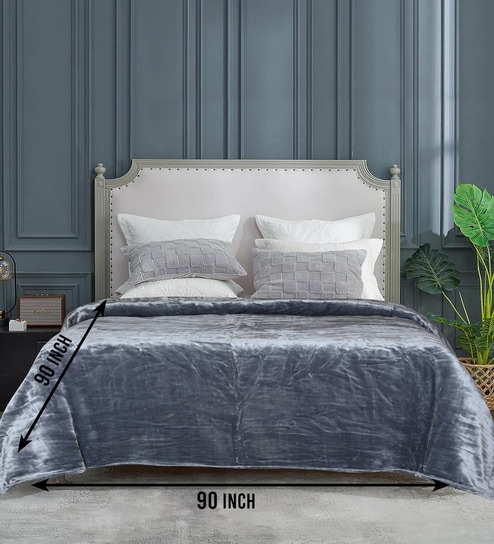 Grey Light Weight Cloudy Mink Silky Quilt
