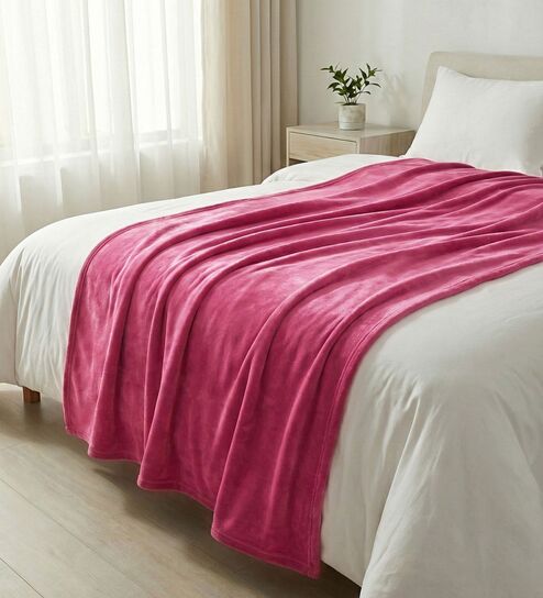 Pink Light Weight Cloudy Mink Silky Quilt