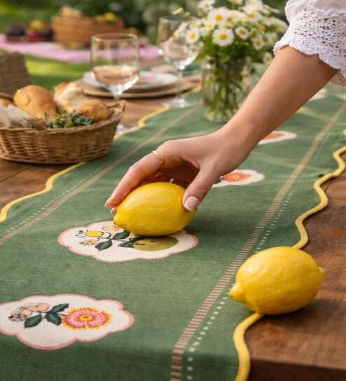 Limonata Table Runner