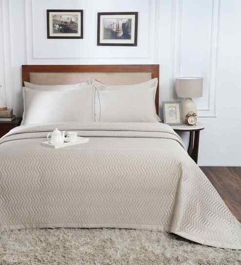 Linen Cotton Polyester Solid 100 GSM Double Bed Quilt