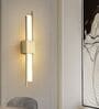 Linear Luxe Wall Light