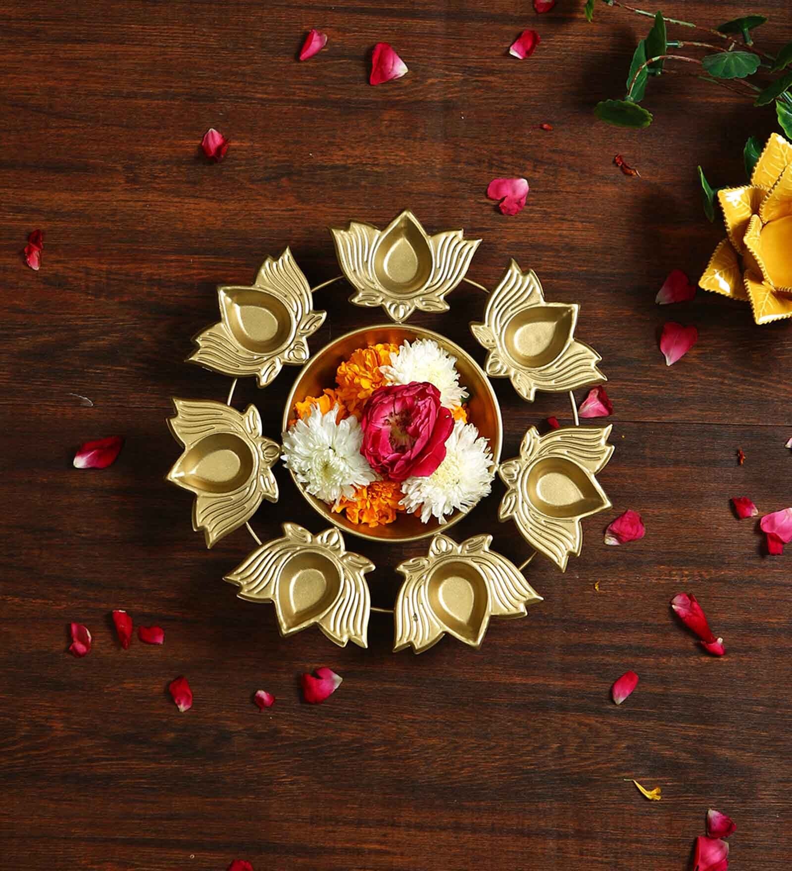 Lotus  Golden Metal Urli