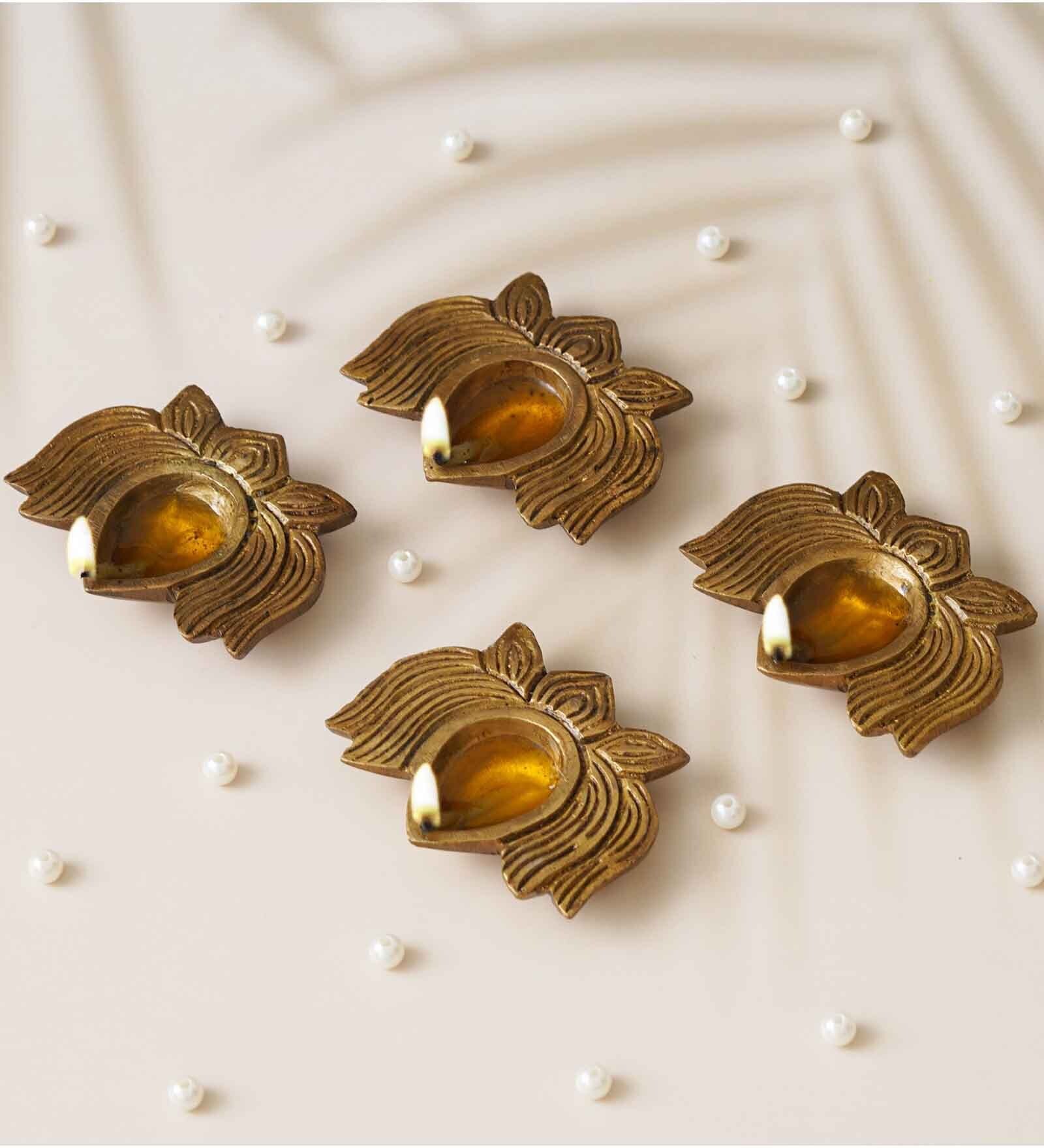 Lotus Gold Brass (Set of 4) Diyas