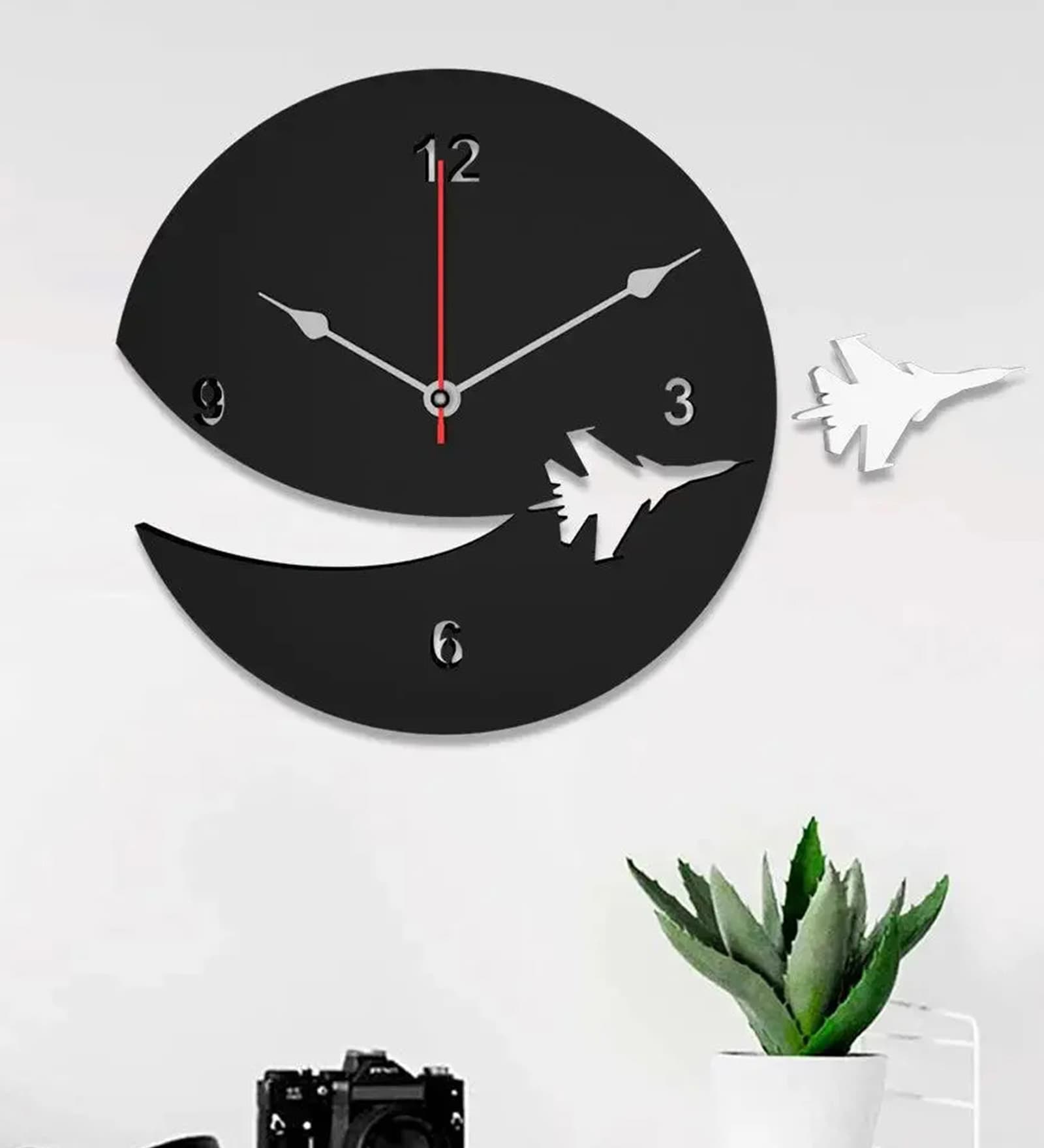 Lucia Engineered Wood Black Wall Clock