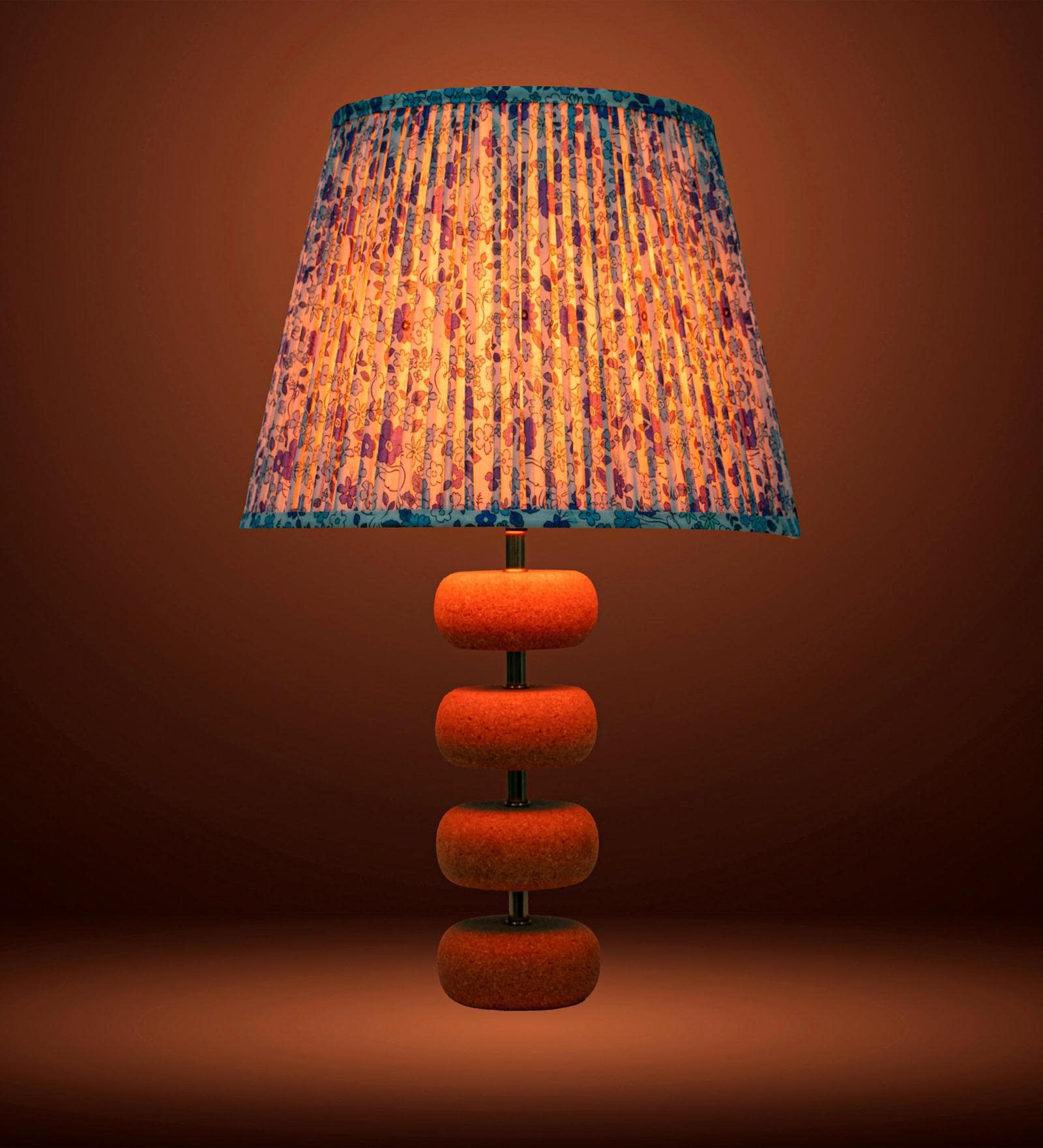 Blue Lume Floating Oval Steps Table Lamp in Natural Cork with Lampshade