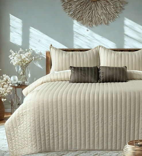 Luna 5 Pc- Quilted Bedcover With 2 Pillow Covers And 2 Cushions