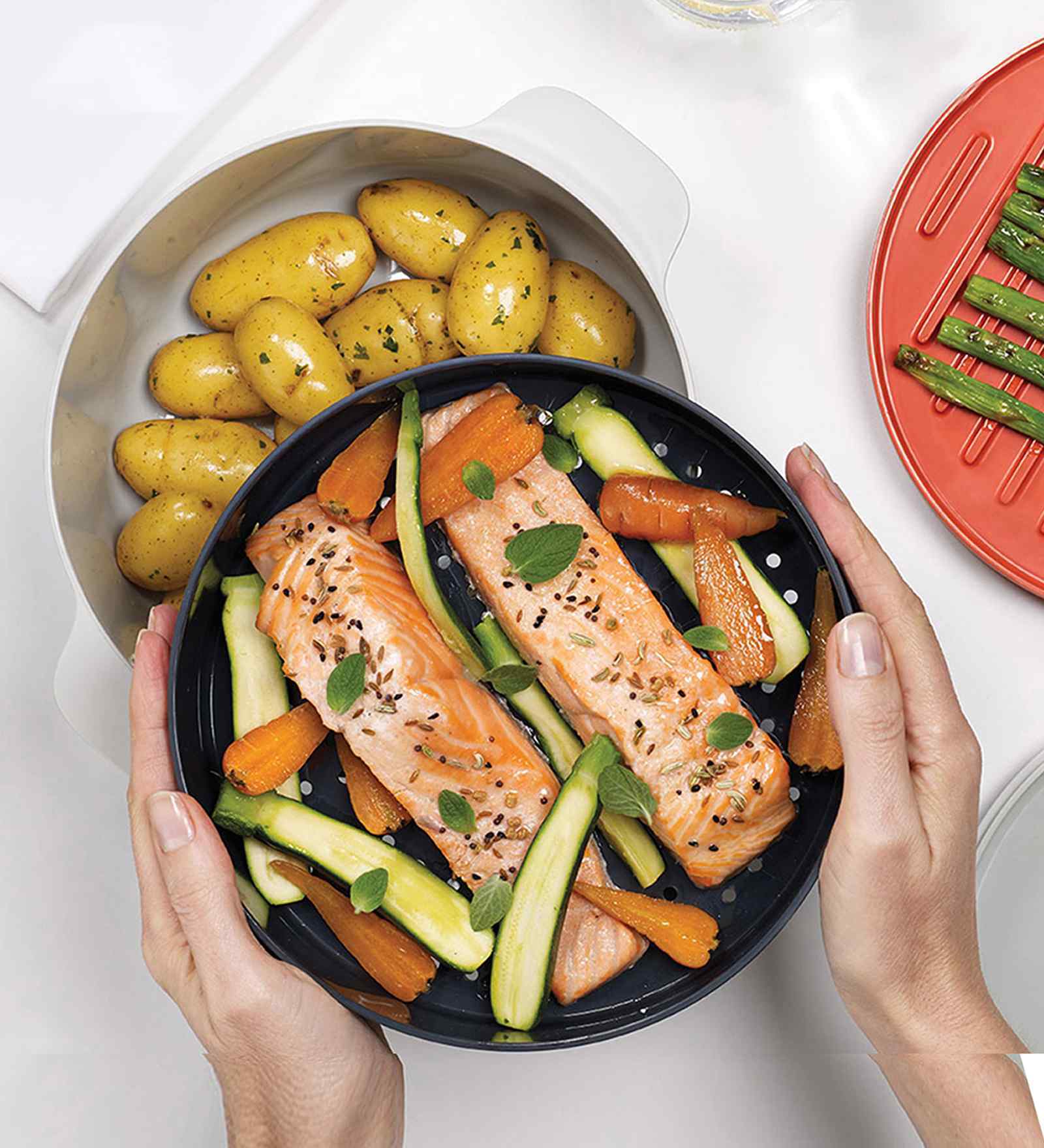 M Cuisine Microwave 4-Piece Stackable Cooking Set