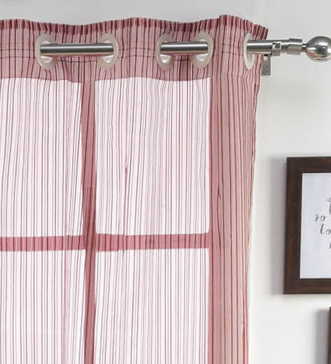 Featured image of post Maroon Sheer Curtains : Combine them with opaque drapes and the possibilities sheer curtains serve more purposes than just dressing up your windows.