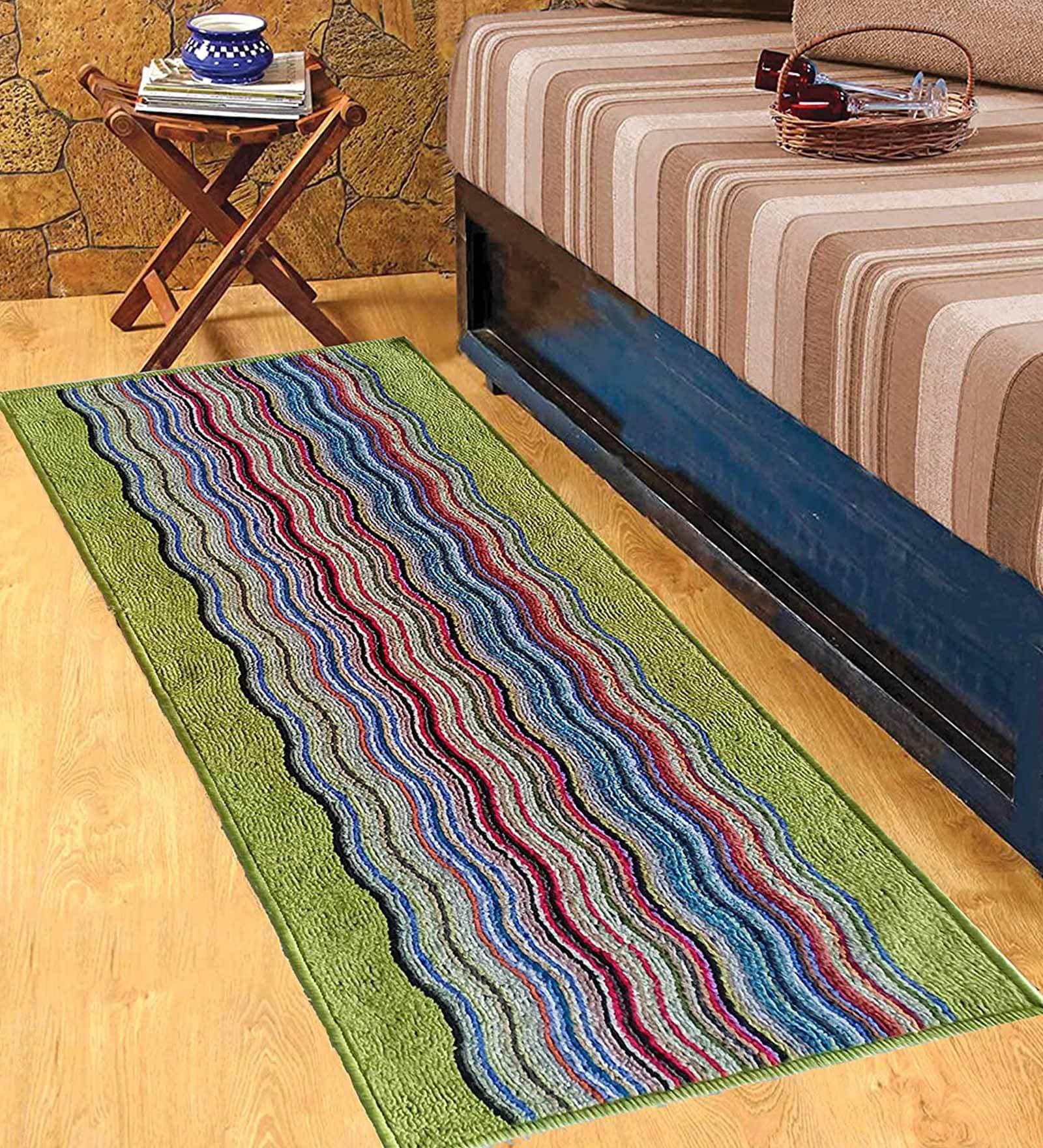 Green Nylon 21 x 55 Inches Machine Made Floor Runner