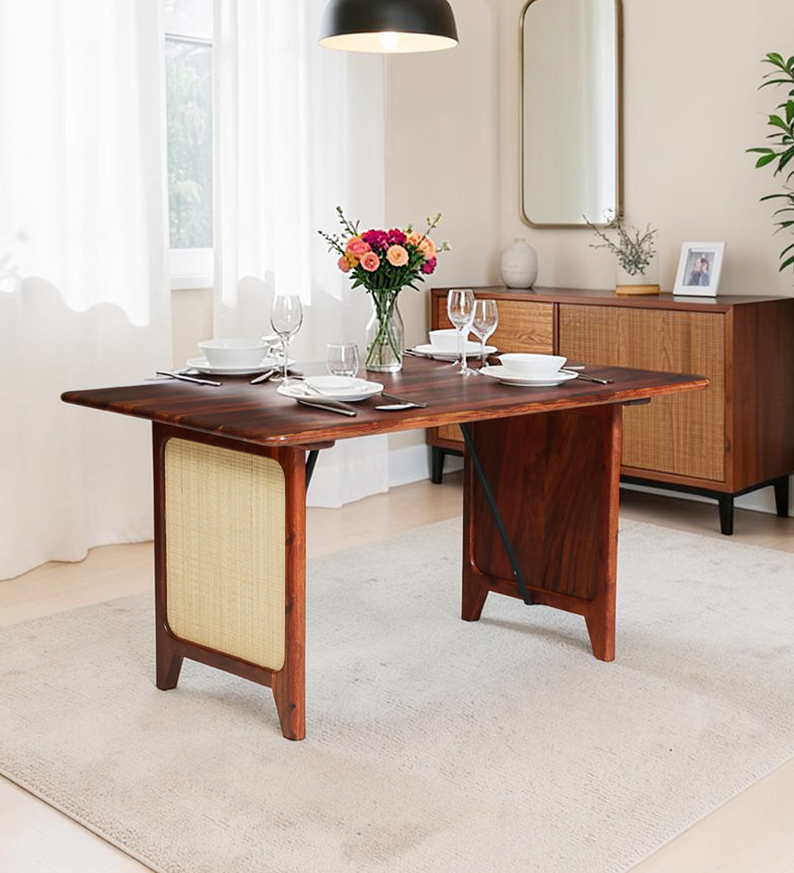 Malmo Sheesham Wood 6 Seater Dining Table in Honey Oak Finish Malmo Sheesham Wood 6 Seater Dining Table in Honey Oak Finish