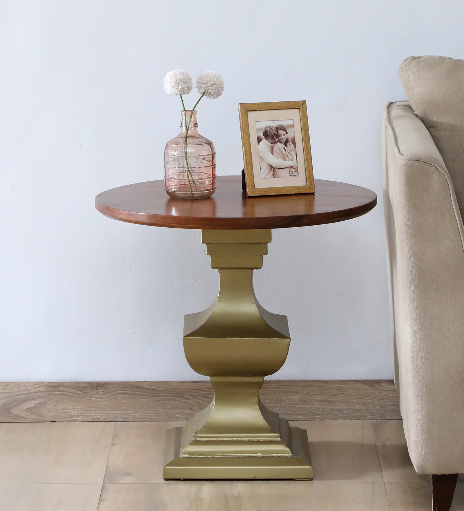 Mariano Metal End Table In Golden Colour