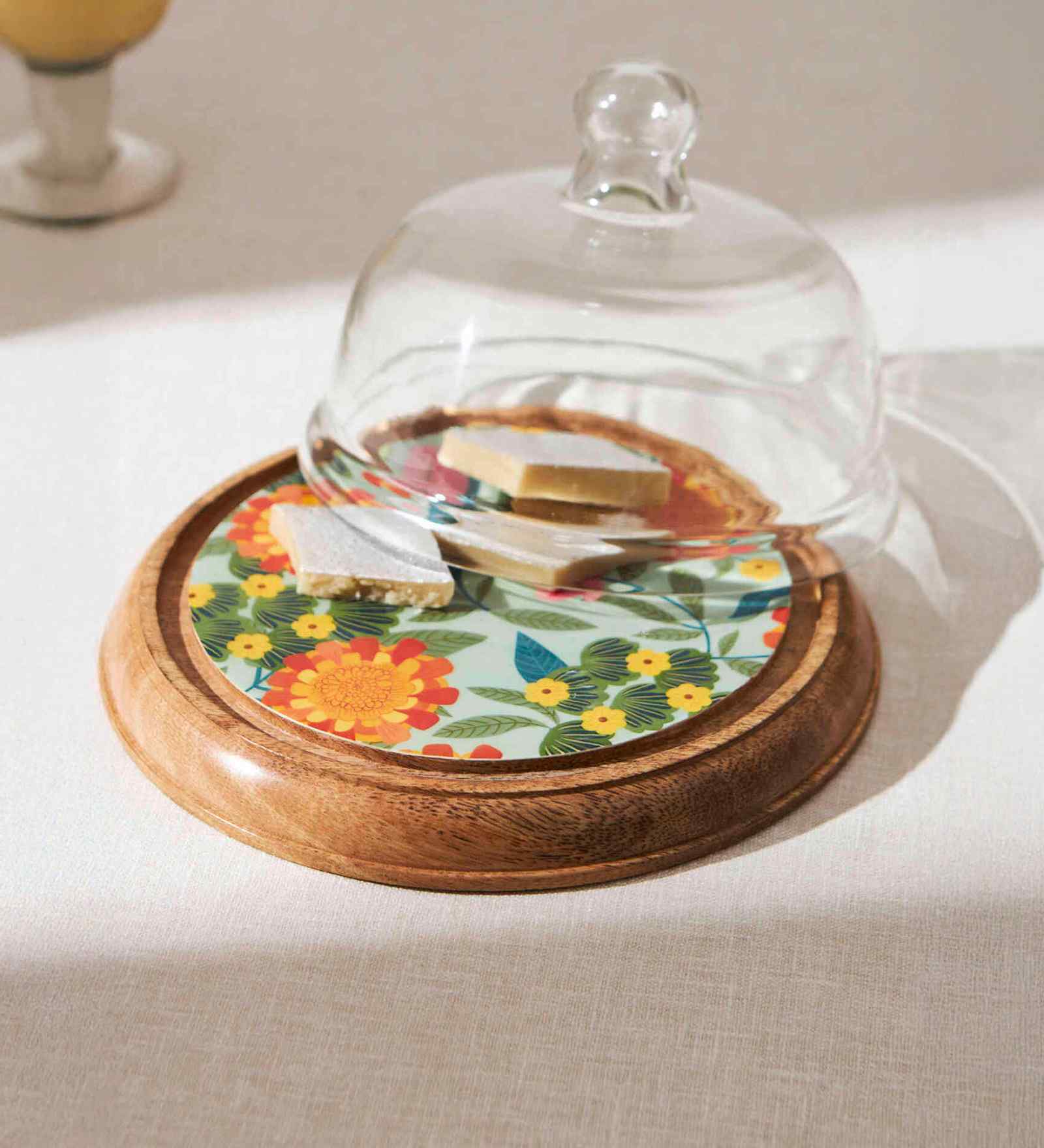 Marigold Cake Cloche | Wood