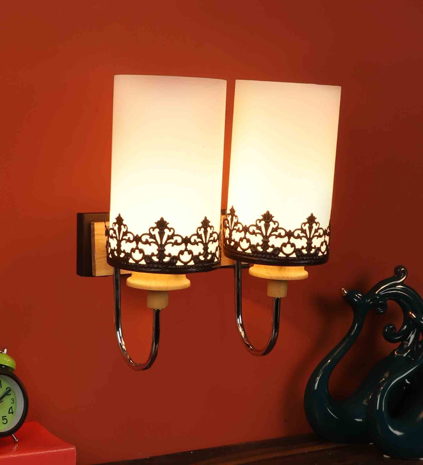 Marr n blanca Brown-Chrome Metal-Wood Wall Light