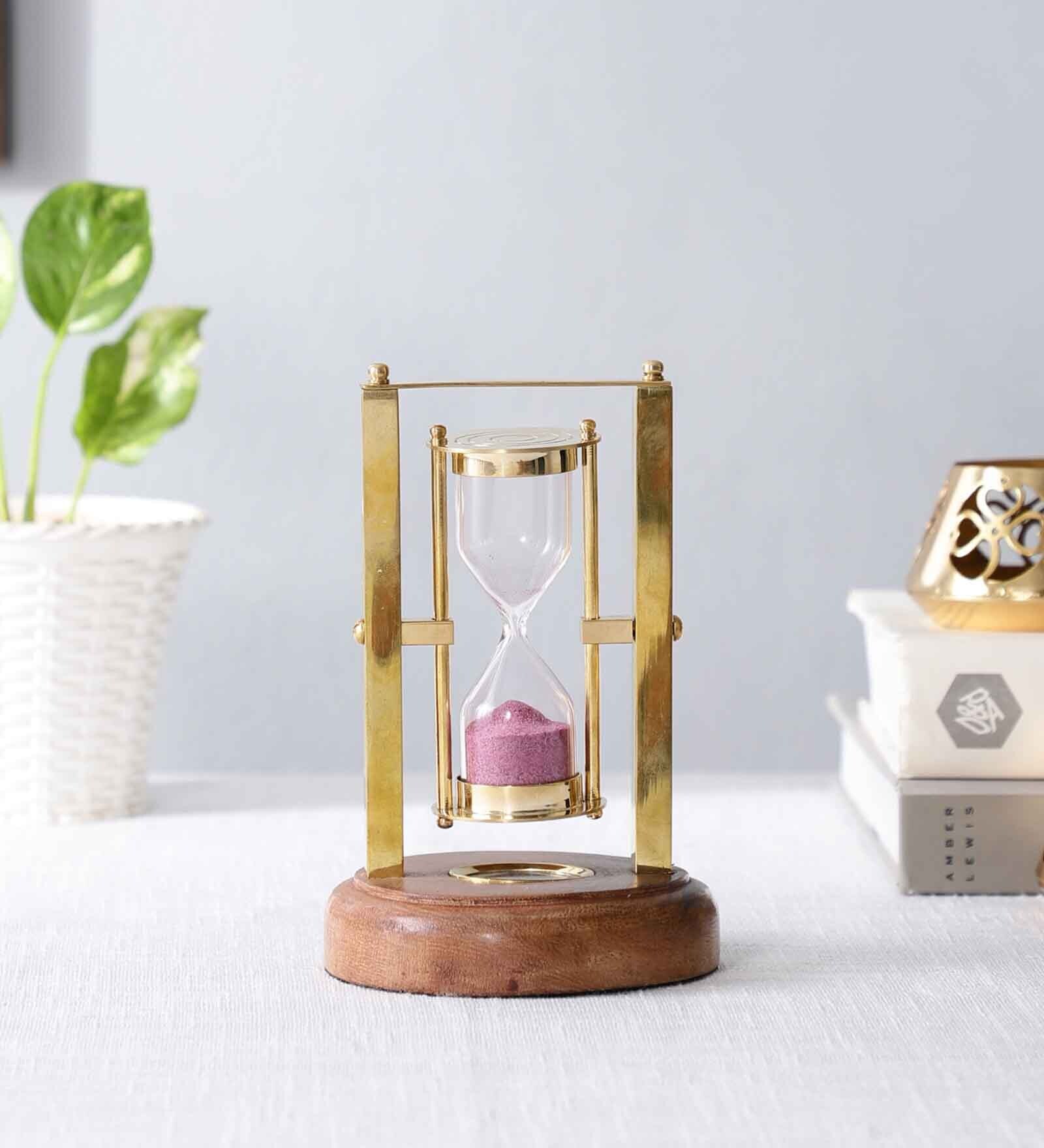 Marshal's Hourglass