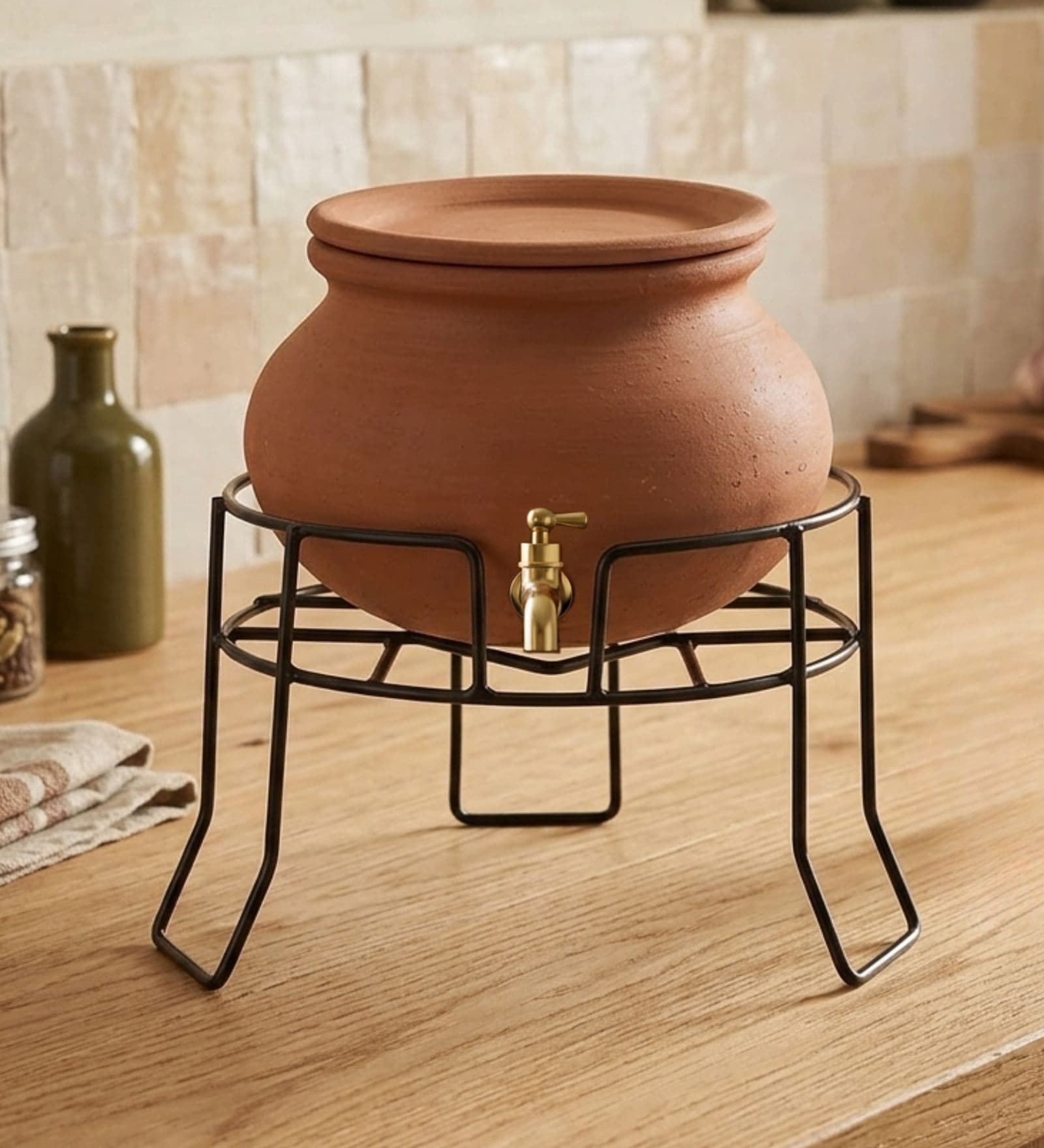 Black Heavy-Duty Round Matka Stand