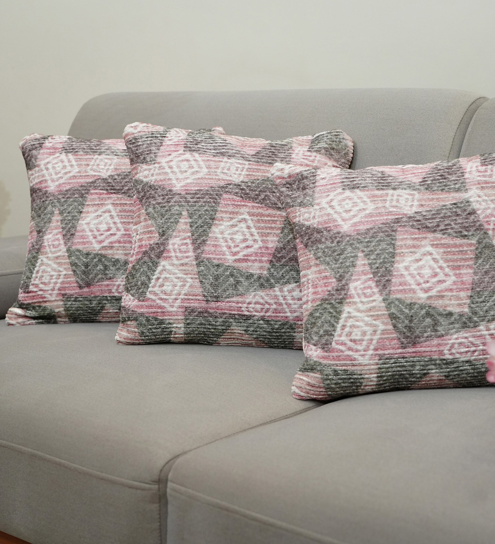 Mauve Polyester Geometric 18x18 inches Cushion Covers Set of 3