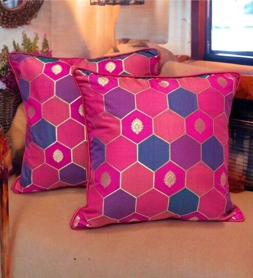 Magenta Silk blend Honeycomb Brocade 16x16 inches Cushion Covers (Set of 2)