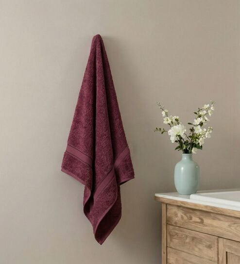 Maroon 100% Cotton 525 Gsm Bath Towel