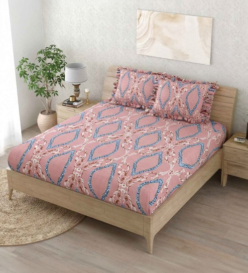 Maroon Abstract 260 Tc Polycotton Double Fitted Bedsheet With 2 Pillow Covers
