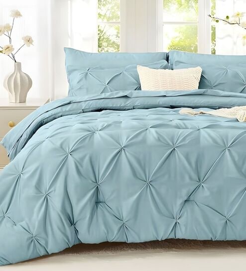 Marquis Pinch Pleat Skye AC Comforter Single Size With1 Pillow Cover