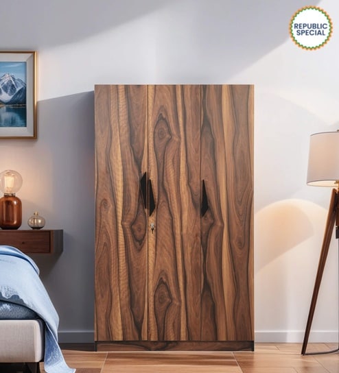 Maya 3 Door Wardrobe In Vintage Sheesham Finish