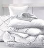 Marquis Pinch Pleat White AC Comforter Single Size With 1 Pillow Cover
