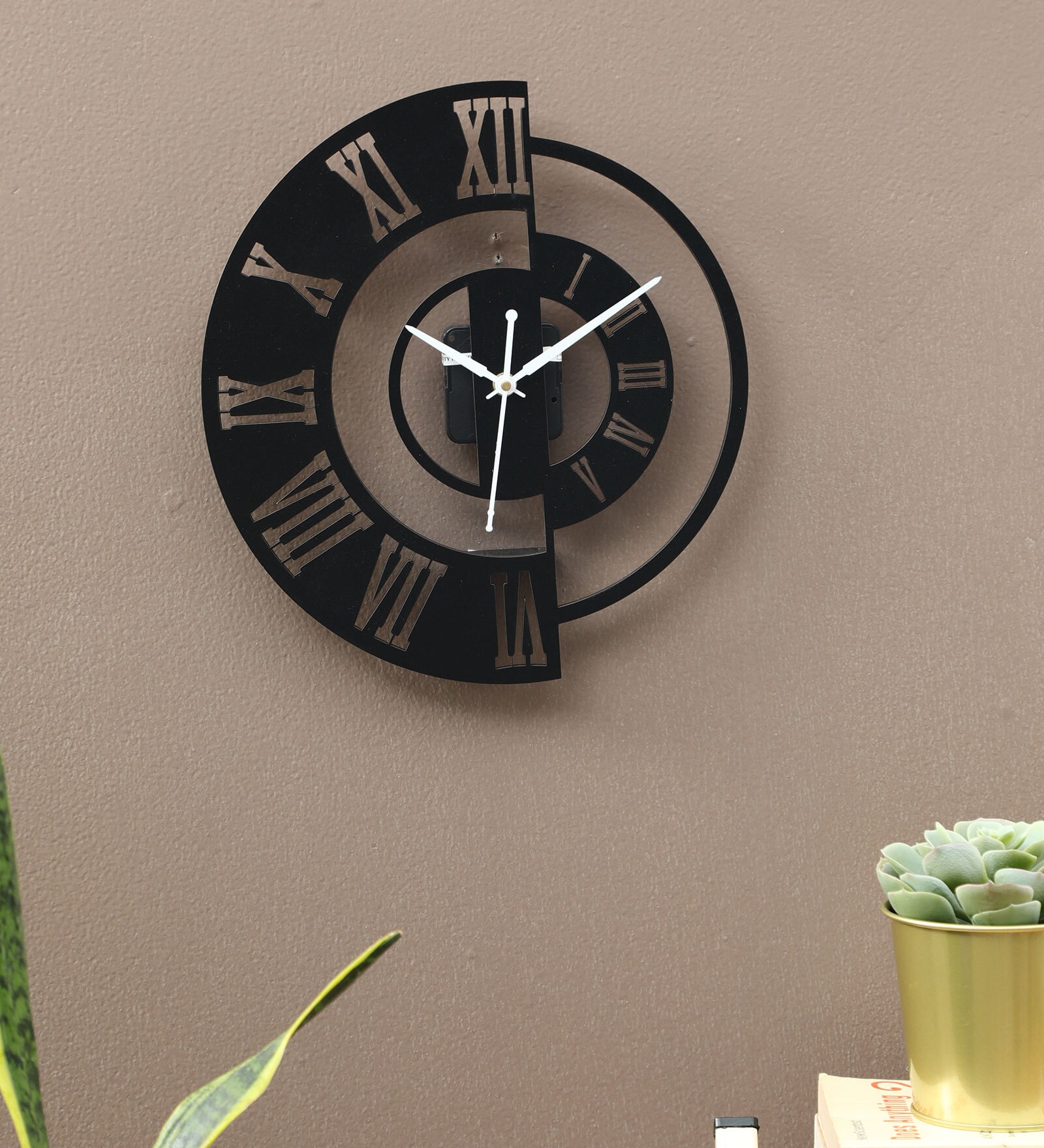 MDF And Acrylic Analog Trinity Novelty Wall Clock