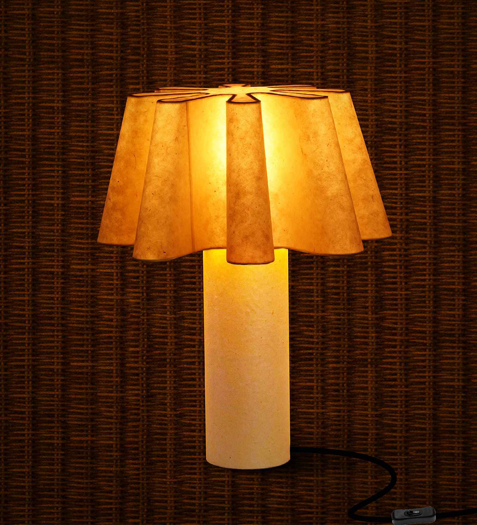 MEANDER Skyrin Handcrafted Table Lamp with Bulb (E27 Holder)