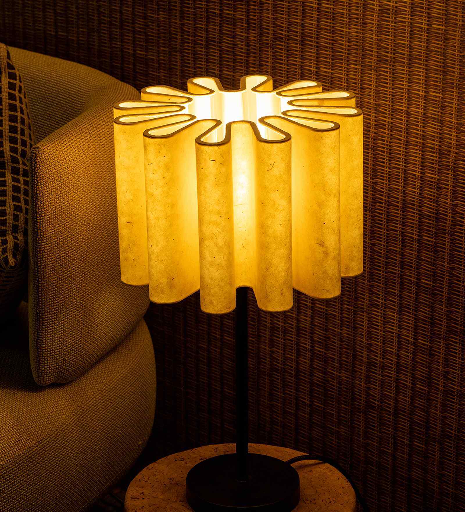 MEANDER-SWIRLIN TL | Handcrafted Table Lamp | E27 holder | with Bulb | RIPPL Lighting