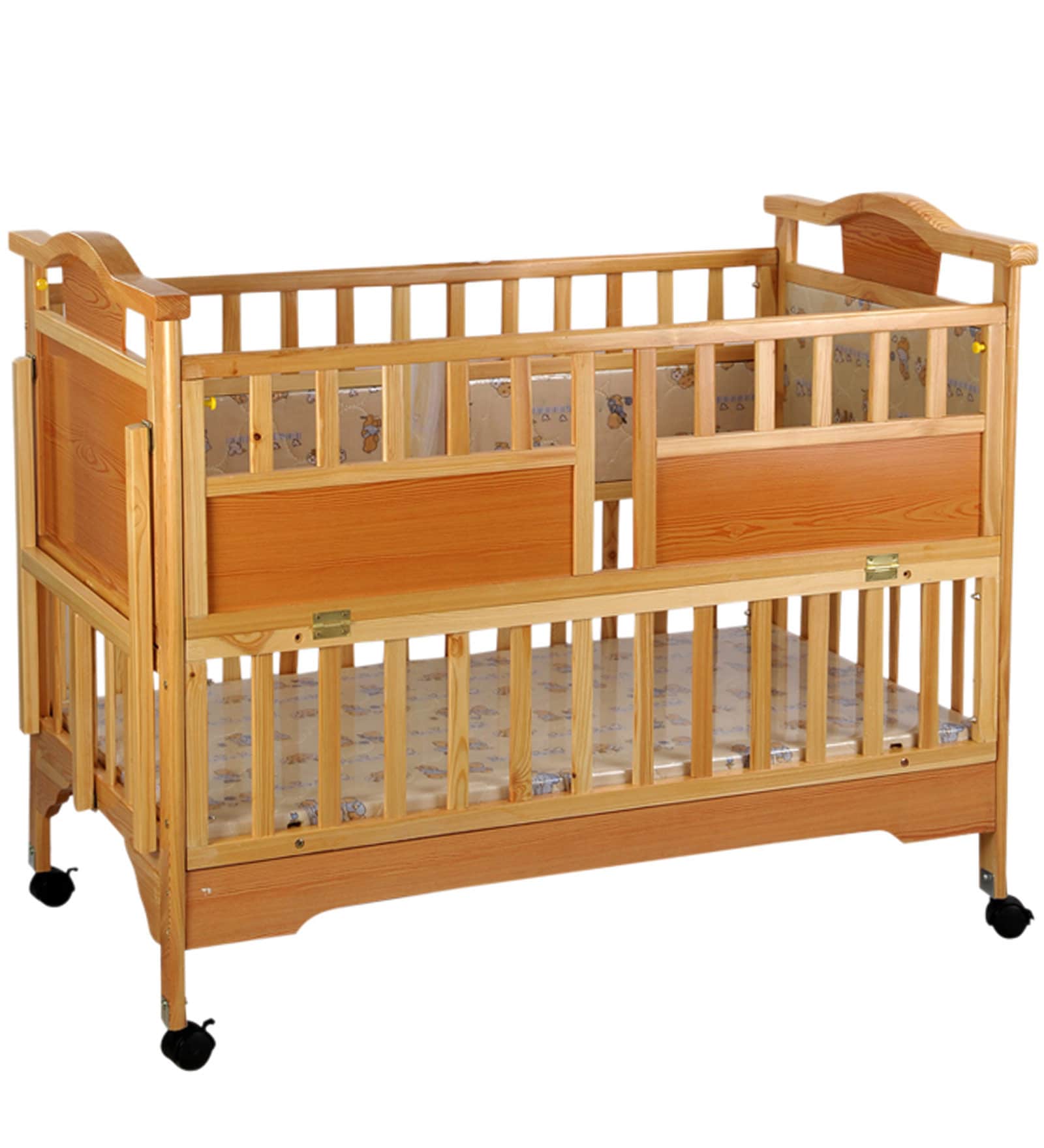 Wooden Baby crib in Brown
