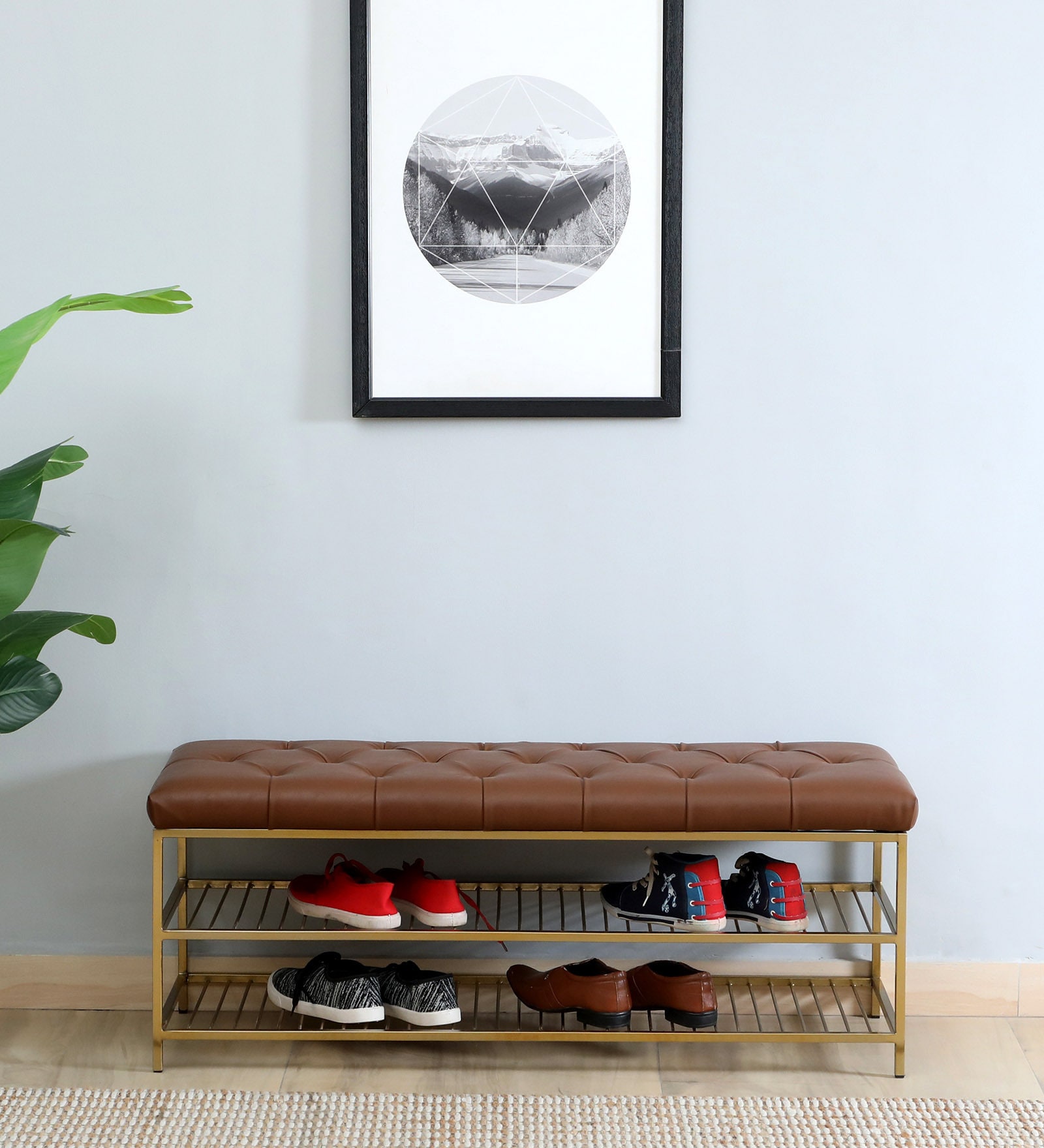 Melly Metal Shoe Bench In Gold Finish With Seating