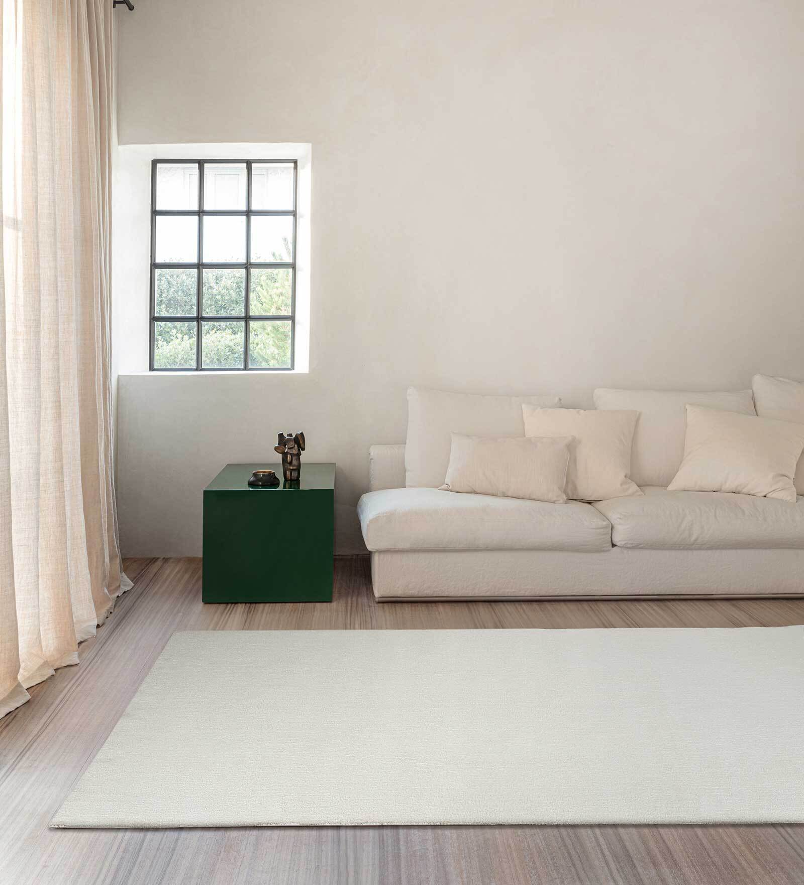 Buy Merriam White Polyester Plain Solids 5 x 3 Feet Machine Made Carpet