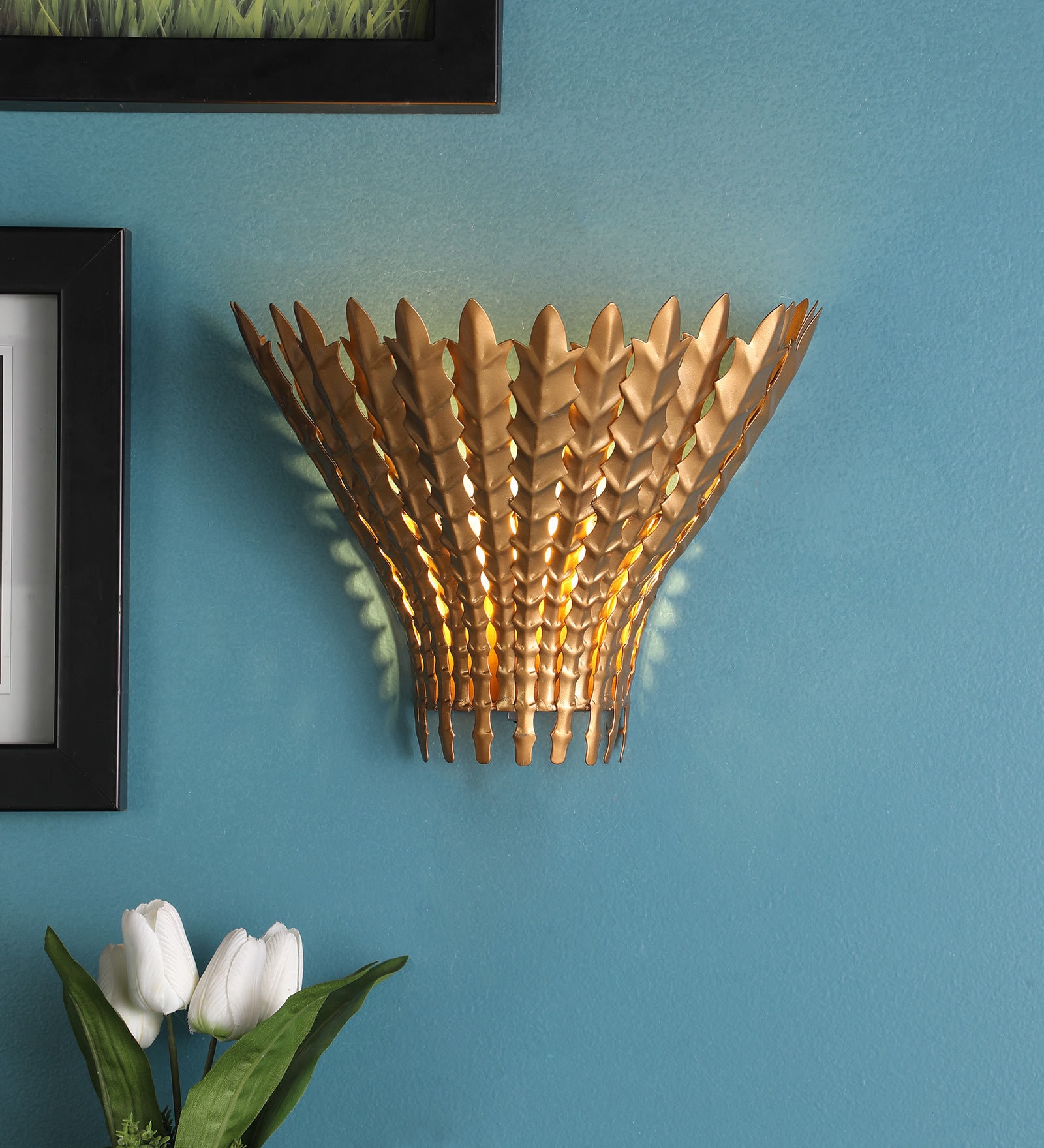 Fondi Brass Metal Flush Mount Wall Light