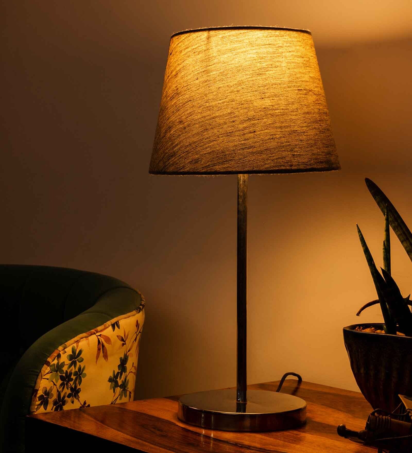 Metal Chrome Finish Lamp with Smare Taper Grey Shade