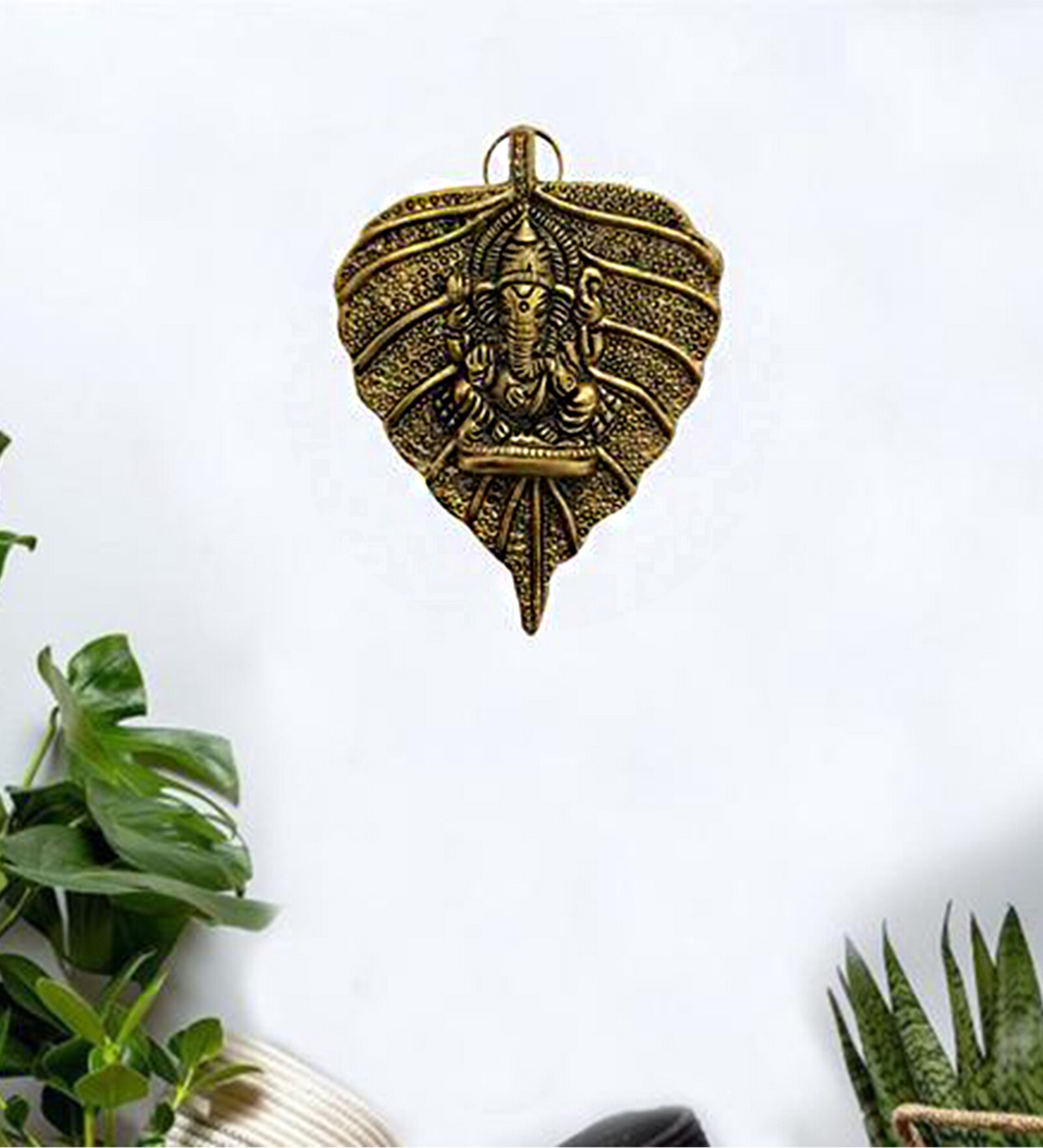 Ganesh Leaf design Metal wall  hanging D cor (Golden)