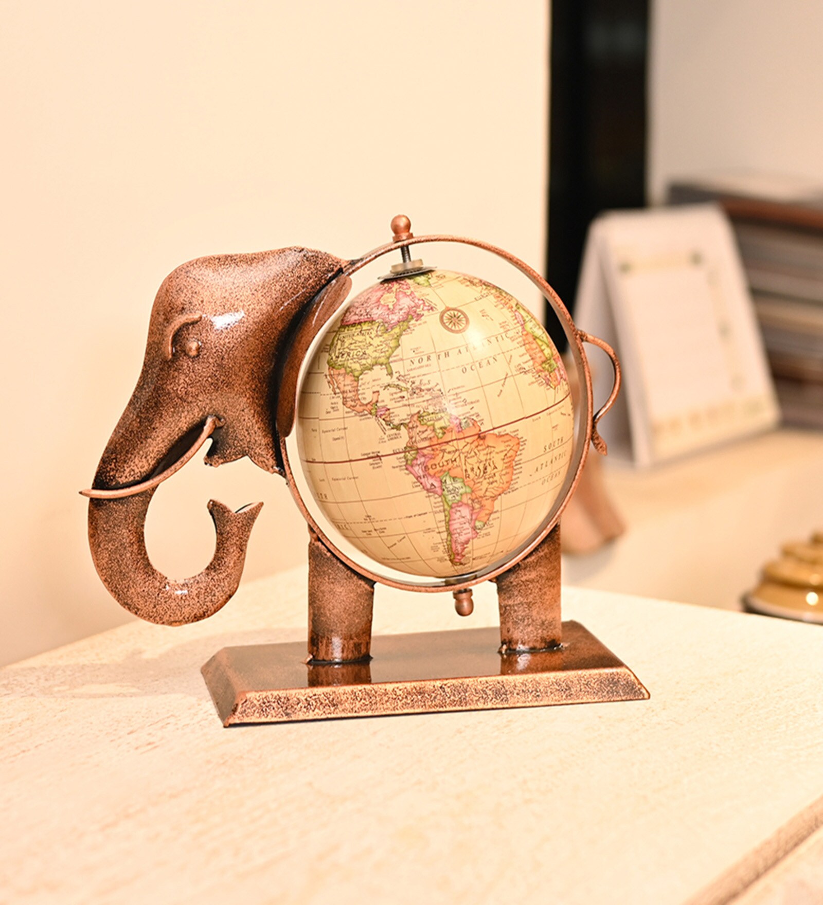 Brown Metal Handcrafted Elephant Globe Figurines Decorative Showpiece